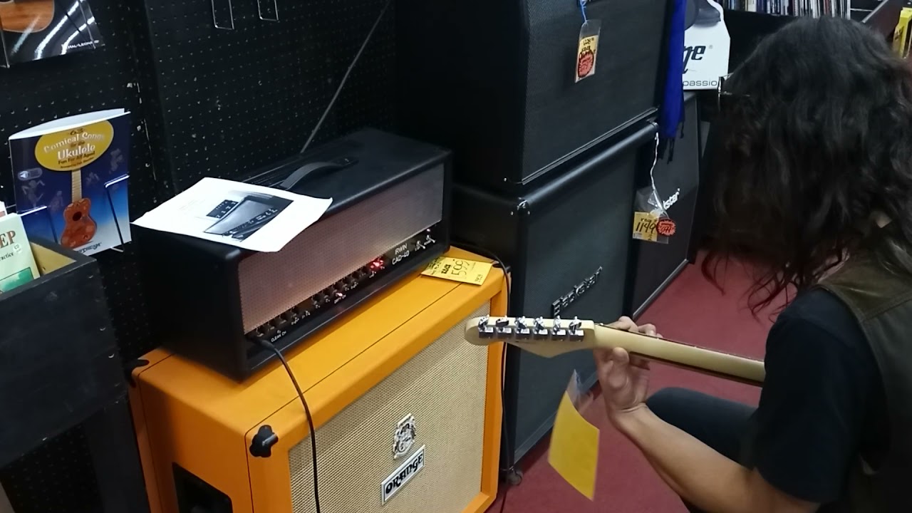 The Irwin CAD-40 amplifier being demoed